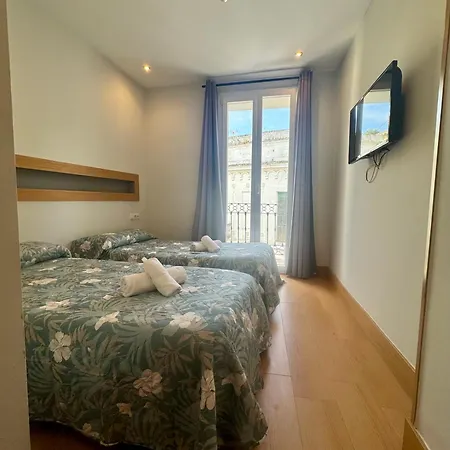 Alcazar Апартаменти *