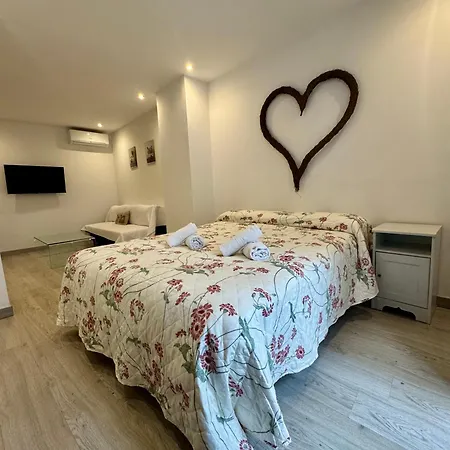 Alcazar דירה חרז